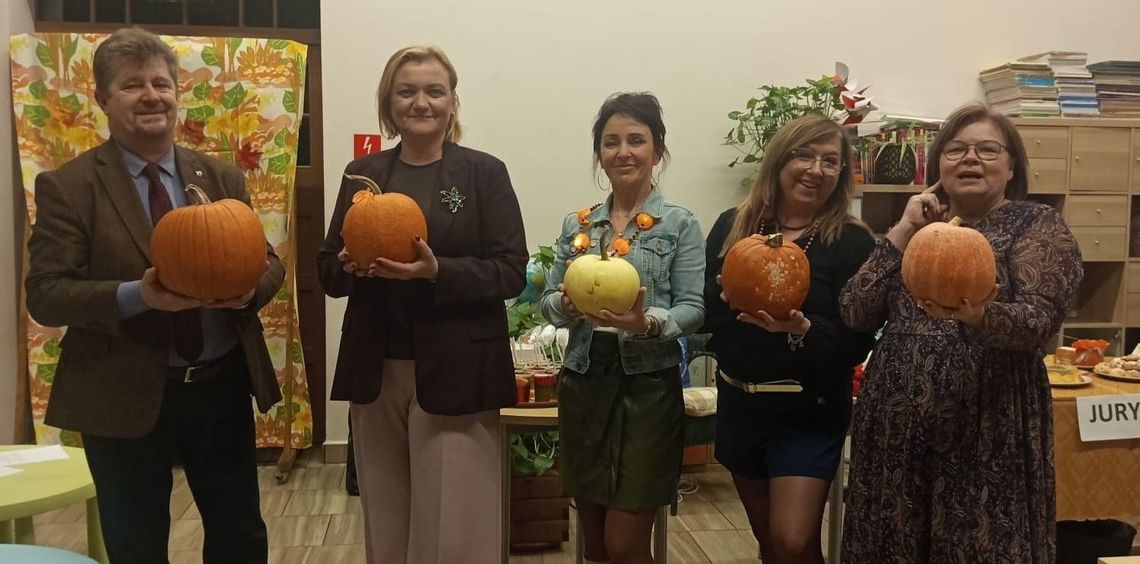 Święto Dyni w Stacji Malbork – dzień pełen smaku, kolorów jesieni Święto Dyni w Stacji Malbork – dzień pełen smaku, kolorów jesieni