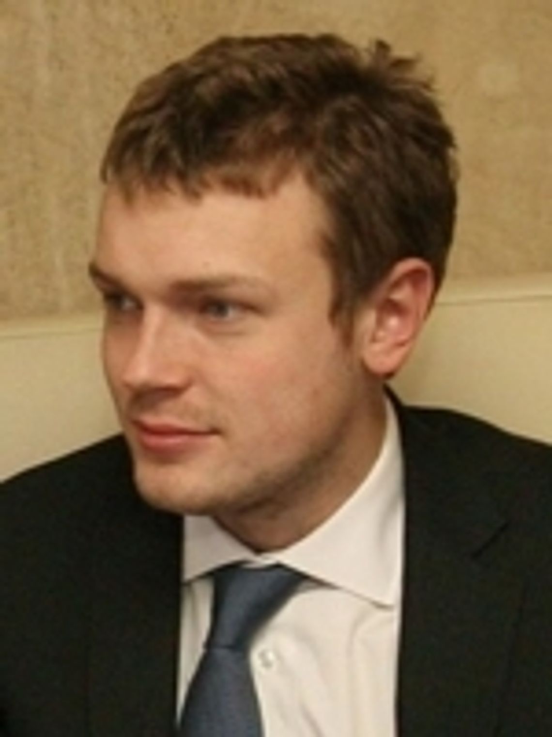 Syn premiera Tuska przeszedł z gazety na etat lotniska  im. Lecha Wałęsy