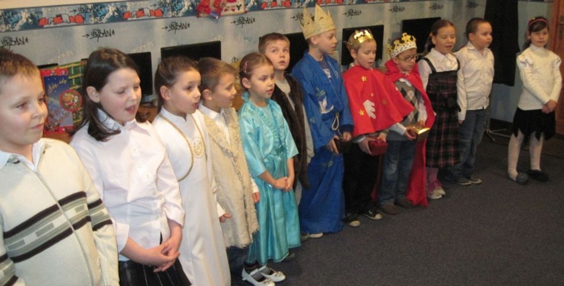 Szczęśliwe święta w OAZIE. Podarunki dla 30 dzieci ze świetlicy środowiskowej Szczęśliwe święta w OAZIE. Podarunki dla 30 dzieci ze świetlicy środowiskowej