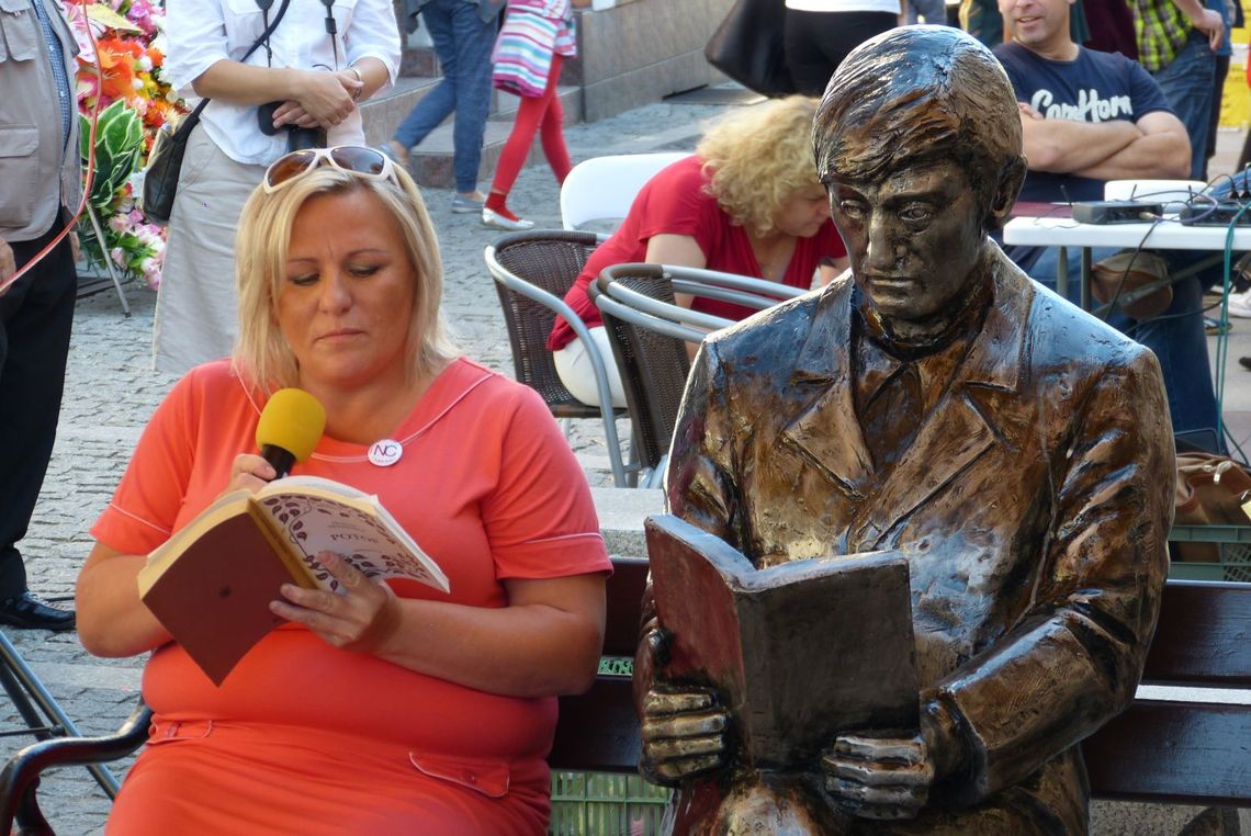 Tczewianie czytali Trylogię [ZDJĘCIA]