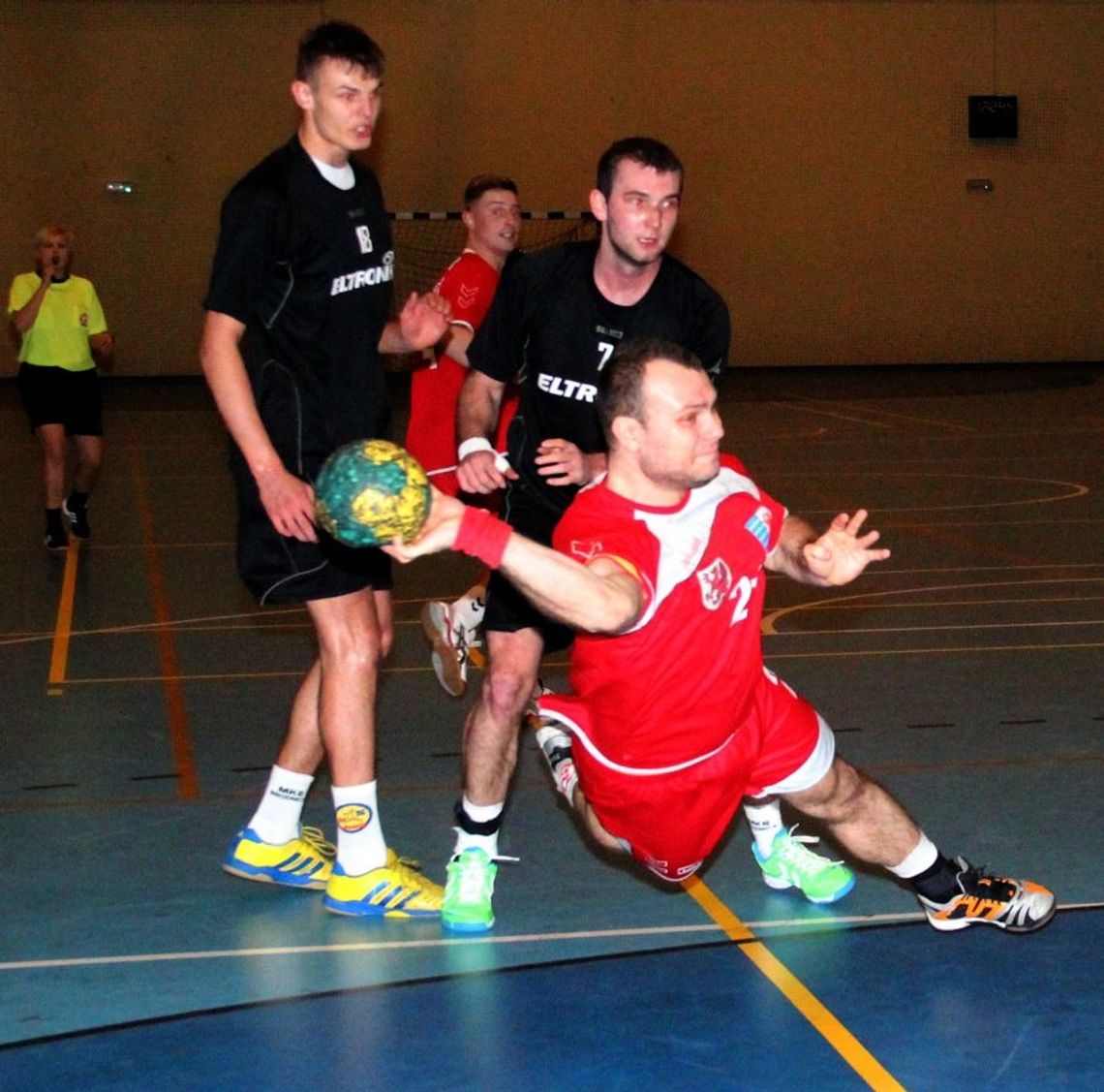 Tczewianie grali awansem - Sambor poległ w Gryfinie Tczewianie grali awansem - Sambor poległ w Gryfinie