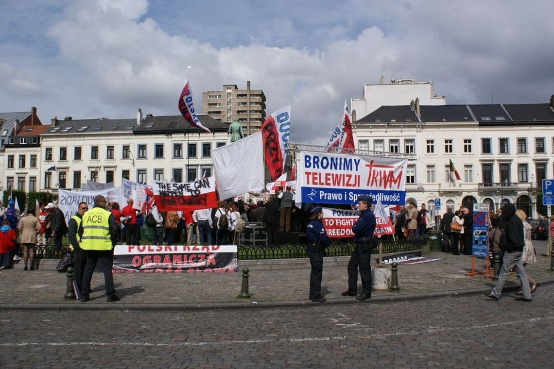 Tczewianie w Brukseli - demonstracja w obronie Trwam Tczewianie w Brukseli - demonstracja w obronie Trwam