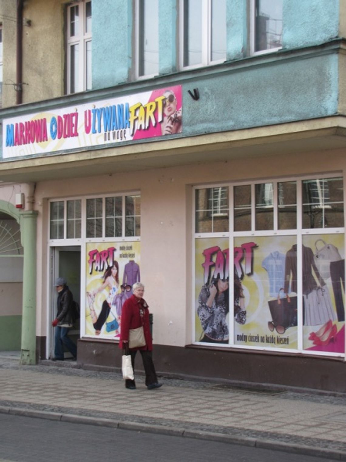 Tczewska Starówka – dzielnica banków, lumpeksów i sklepów „wszystko za 5 zł” Tczewska Starówka – dzielnica banków, lumpeksów i sklepów „wszystko za 5 zł”