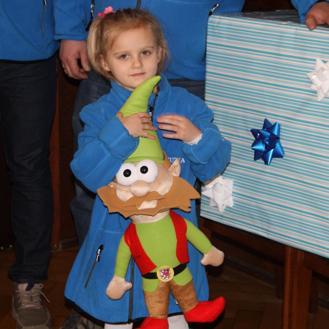 Tczewskie morsy w nowych polarach Tczewskie morsy w nowych polarach