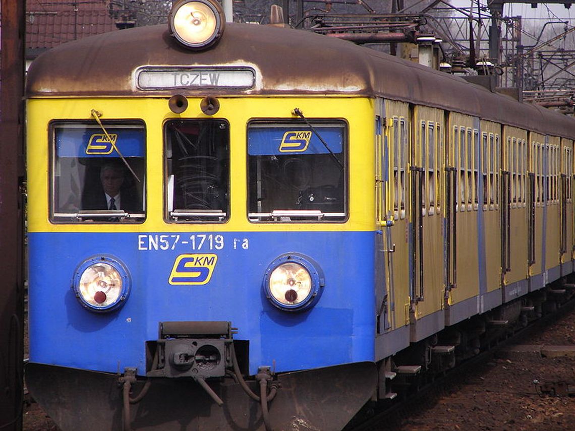 Tragiczny wypadek na dworcu gdańskim, utrudnienia w ruchu kolejowym Tragiczny wypadek na dworcu gdańskim, utrudnienia w ruchu kolejowym