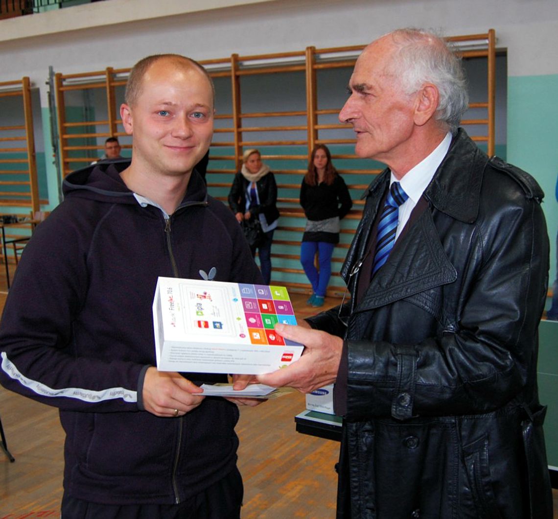 Triumf gniewianina w memoriale Kuklińskiego, zaległości  ligowe Masarni Rąbała Pelplin 