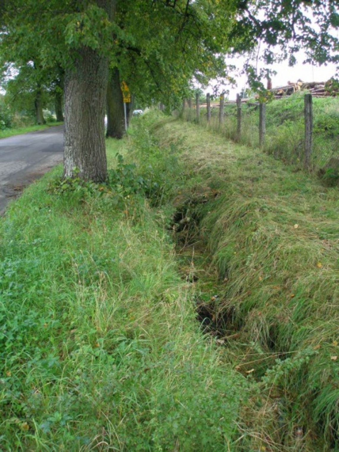 Trują szambami. Kradną i zanieczyszczają. Problemy z wodą i szambem Trują szambami. Kradną i zanieczyszczają. Problemy z wodą i szambem