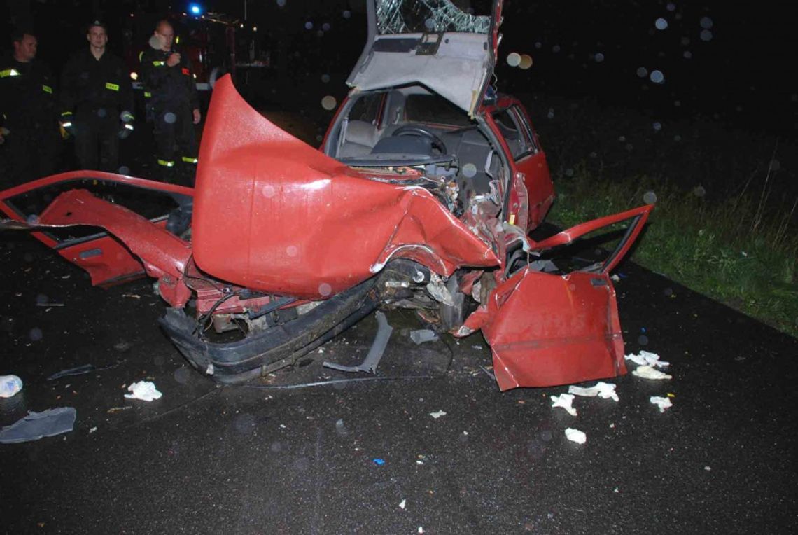 Trzy osoby ranne w wypadku clio