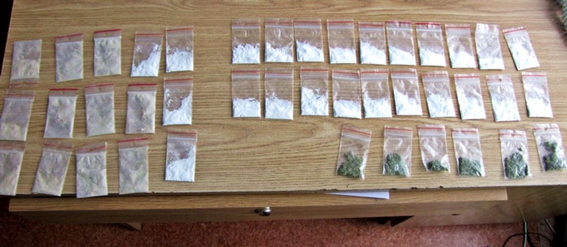 Trzymał narkotyki w mieszkaniu Trzymał narkotyki w mieszkaniu