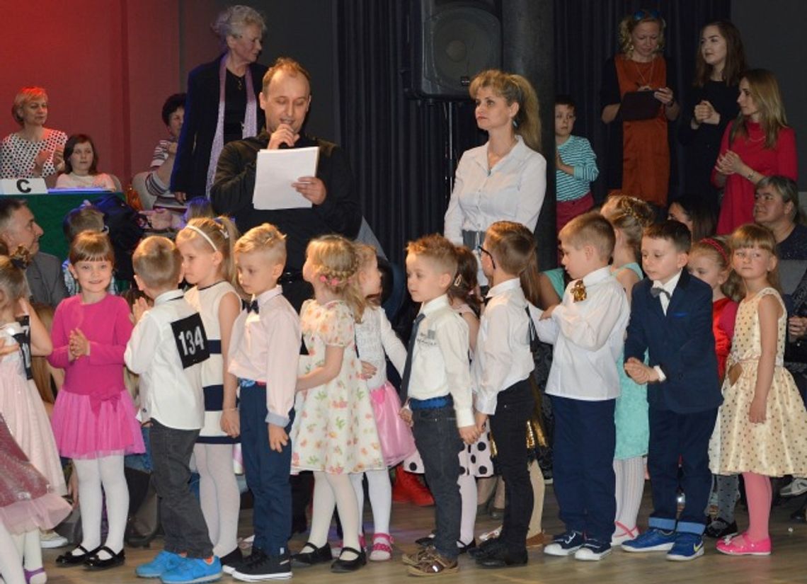 Turniej Tańca Towarzyskiego „Pierwszy Krok Taneczny” Turniej Tańca Towarzyskiego „Pierwszy Krok Taneczny”