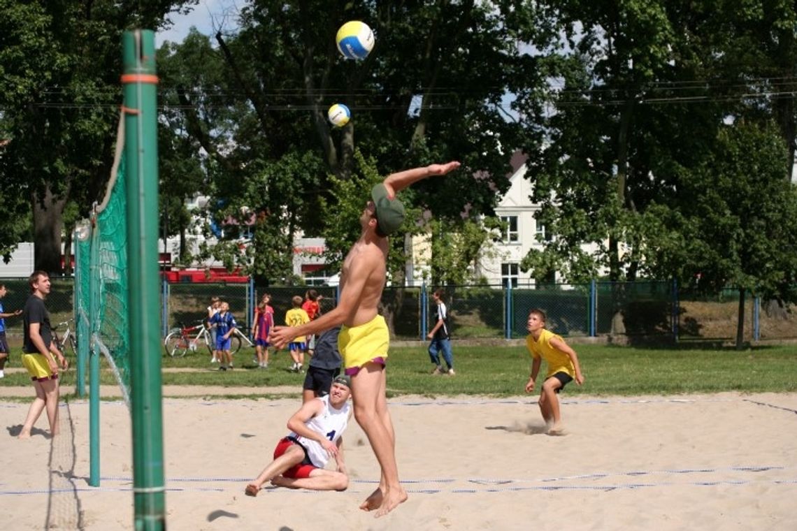 Turnieje siatkówki, bocce i minigolfa Turnieje siatkówki, bocce i minigolfa