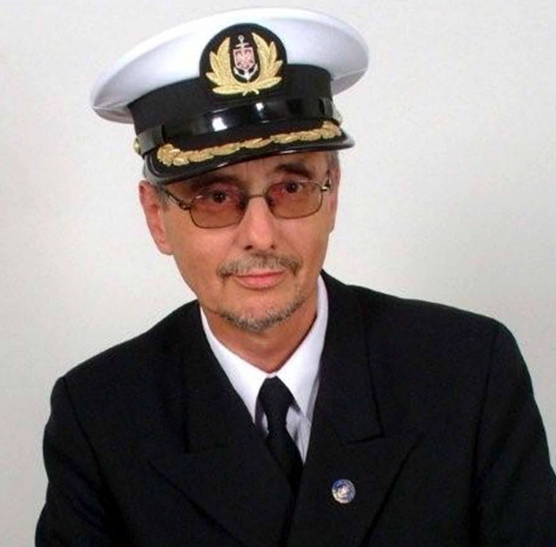 Twarzą i sercem do morza. W obronie stoczni Twarzą i sercem do morza. W obronie stoczni