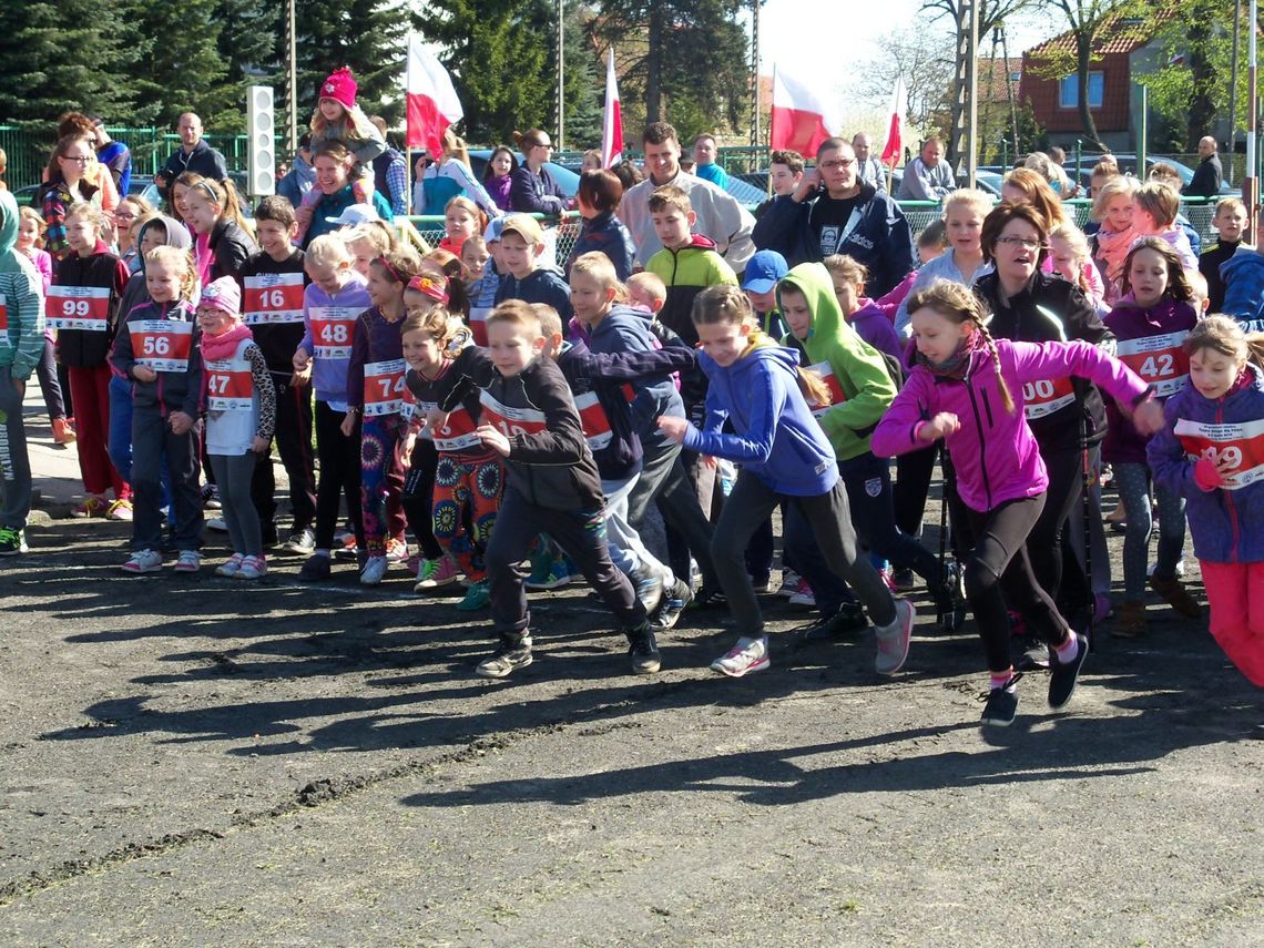 Tysiąc osób pobiegło dla Filipa! [ZDJĘCIA]