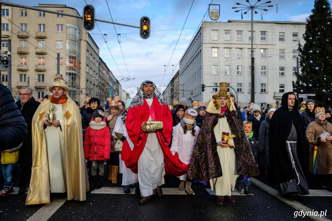 Tysiące gdynian w Orszaku Trzech Króli Tysiące gdynian w Orszaku Trzech Króli