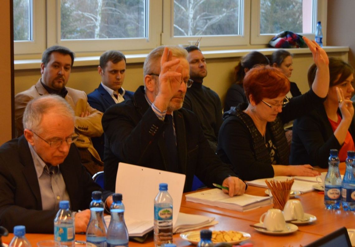 Uchwała budżetowa Gniewu nieważna? Wystąpił błąd proceduralny w... liczeniu głosów Uchwała budżetowa Gniewu nieważna? Wystąpił błąd proceduralny w... liczeniu głosów