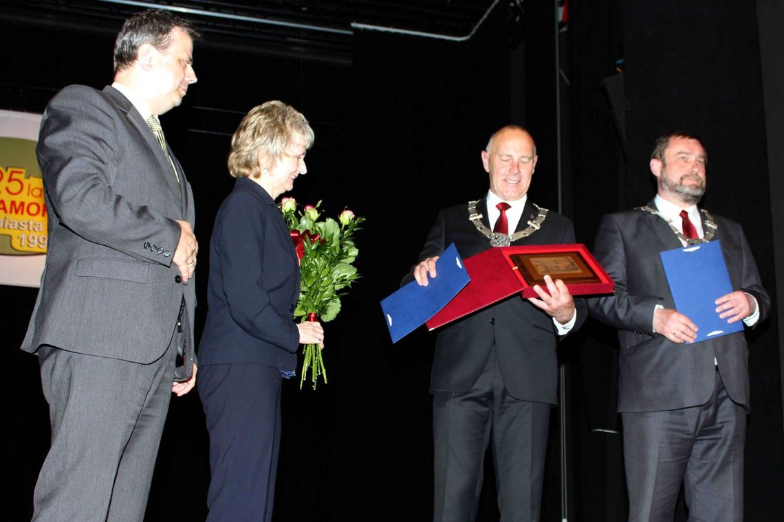 Uczcili 25 lat samorządu w Tczewie Uczcili 25 lat samorządu w Tczewie