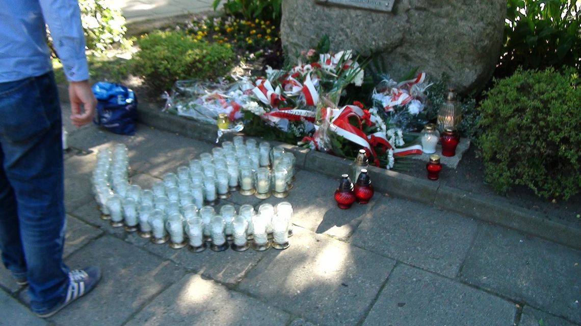 Uczcili pamięć powstańców warszawskich Uczcili pamięć powstańców warszawskich