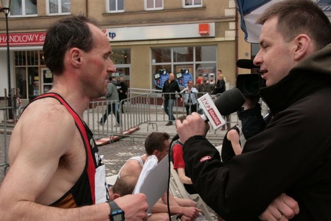 Udany bieg Drwala - z policjantami, strażnikami i radnym Udany bieg Drwala - z policjantami, strażnikami i radnym