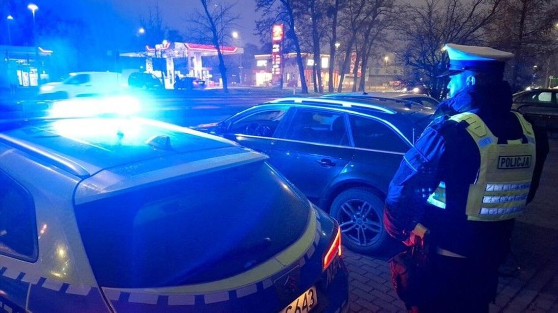 Ukradł auto i pijany wsiadł za kółko