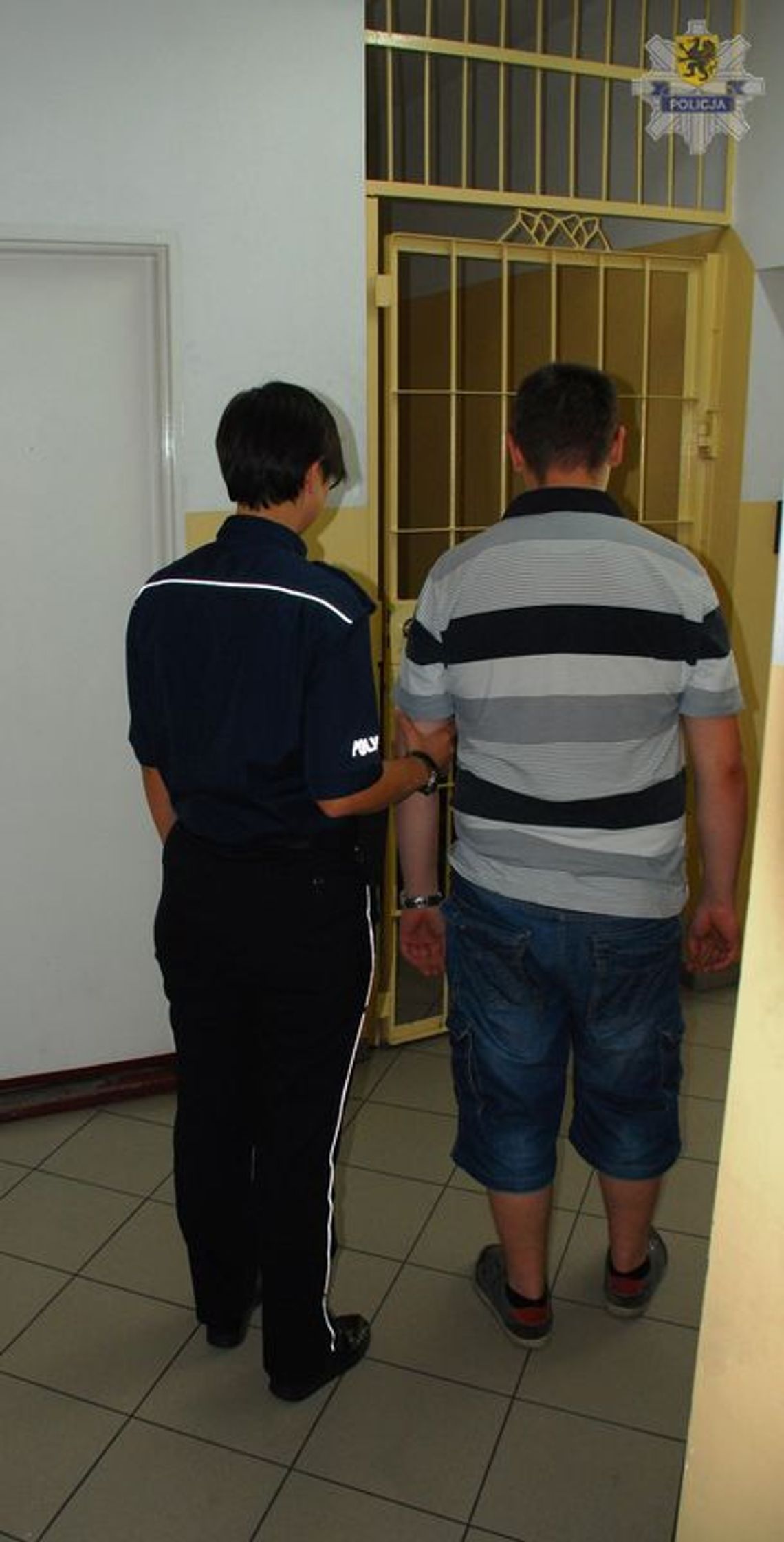 Ukradł saszetkę i dwa telefony Ukradł saszetkę i dwa telefony