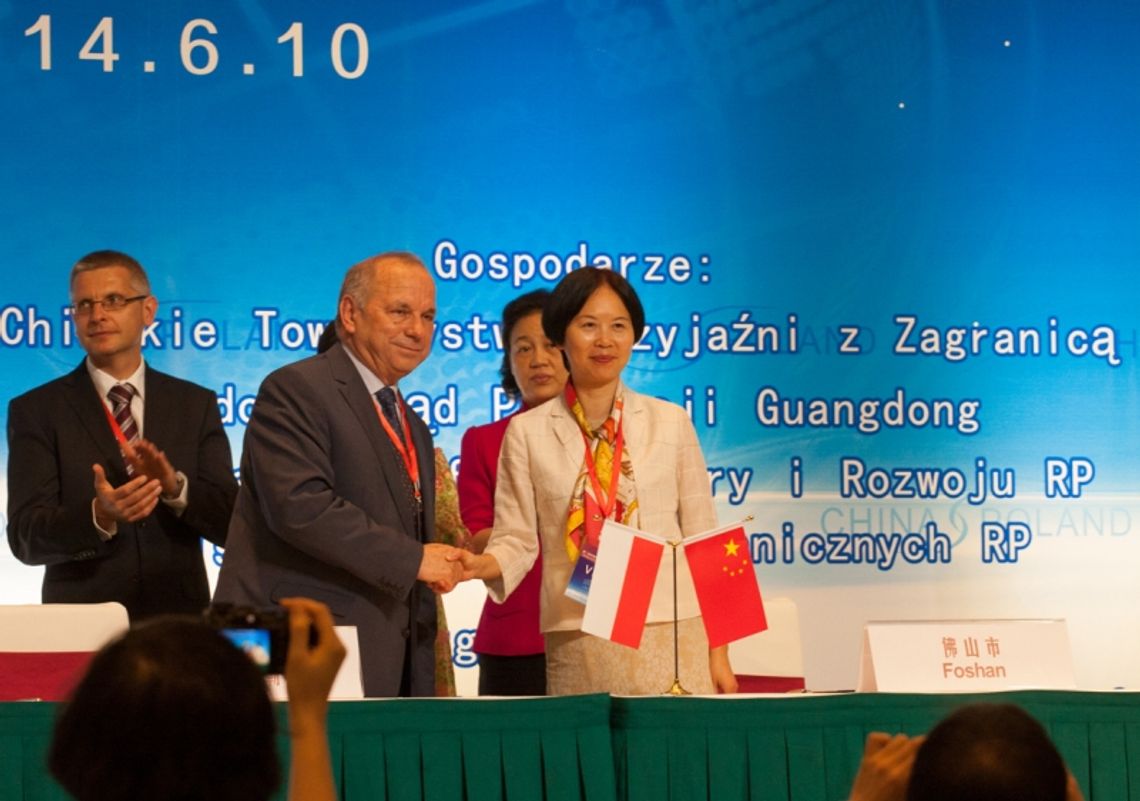 Umowa podpisana - Starogard partnerem chińskiego miasta Foshan