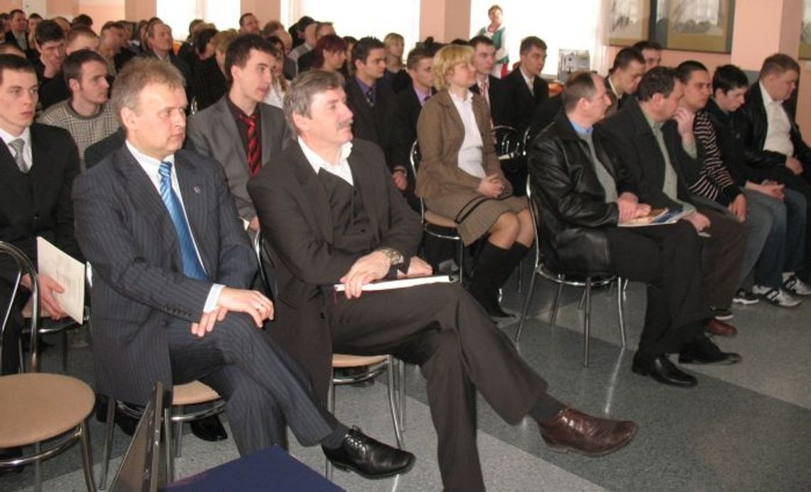 Unijne pieniądze na projekt dla uczniów. Teraz na „Kosmiczną Edukację” Unijne pieniądze na projekt dla uczniów. Teraz na „Kosmiczną Edukację”