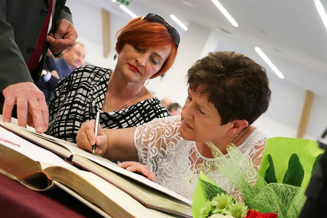 Uroczysta sesja i tytuły zasłużonych Uroczysta sesja i tytuły zasłużonych