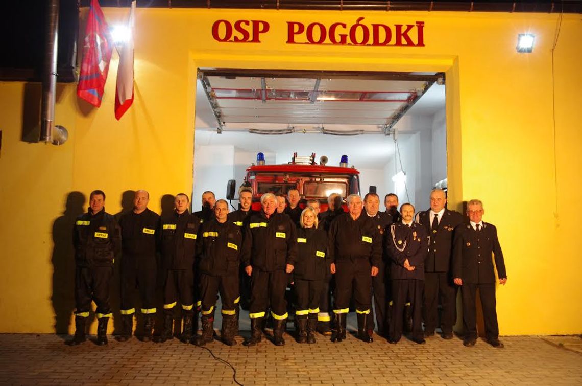 Uroczysta zbiórka strażaków w OSP Pogódki z okazji Święta Niepodległości Uroczysta zbiórka strażaków w OSP Pogódki z okazji Święta Niepodległości