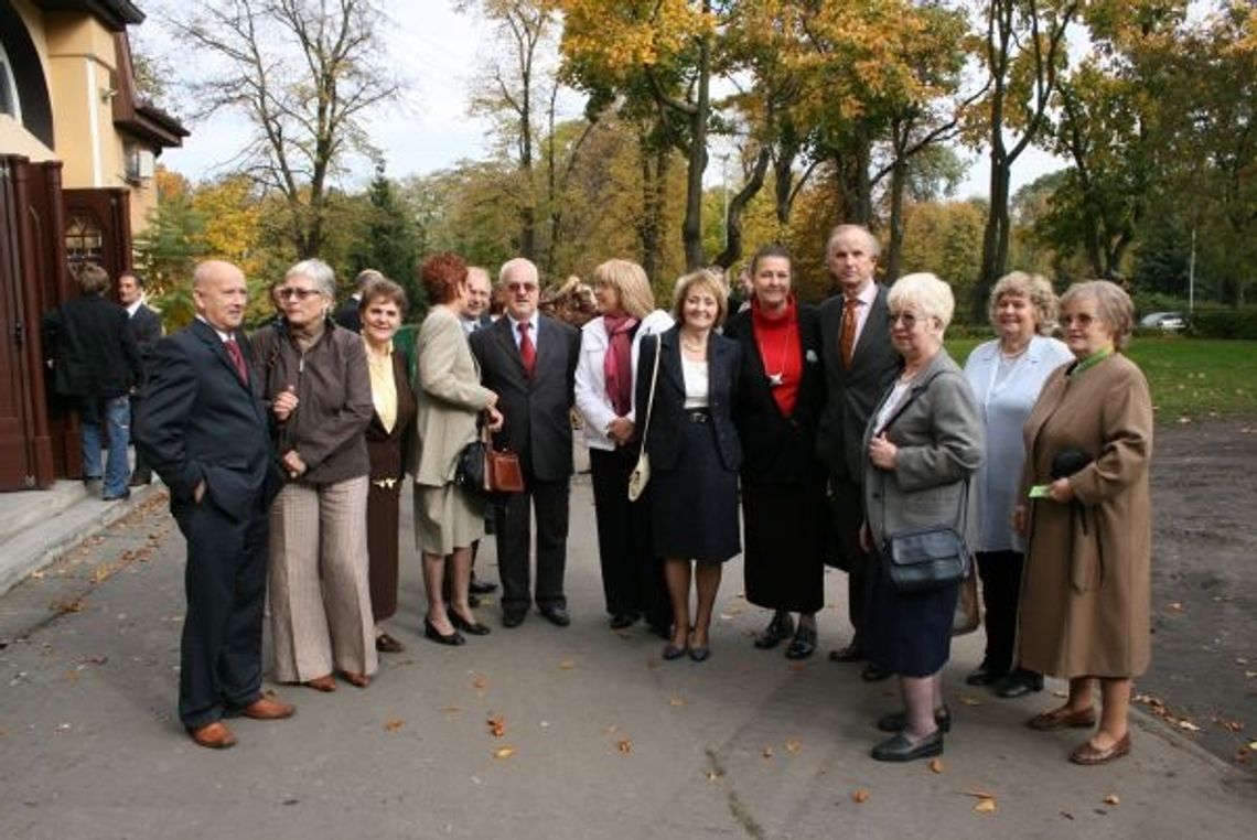 Urodziny kuźni tczewskiej inteligencji - 60-lecie I Liceum Ogólnokształcącego Urodziny kuźni tczewskiej inteligencji - 60-lecie I Liceum Ogólnokształcącego