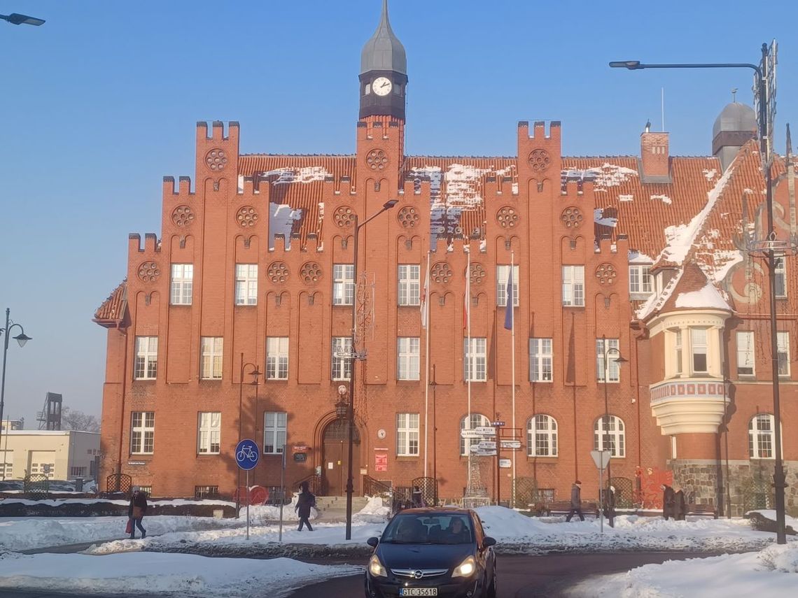 Urzędnicy roznoszą decyzje podatkowe w Tczewie. Sprawdź, do kiedy i na jakich zasadach Urzędnicy roznoszą decyzje podatkowe w Tczewie. Sprawdź, do kiedy i na jakich zasadach