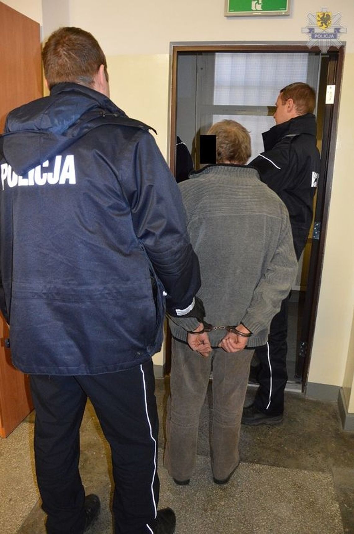 Usiłował zabić rodzinę Usiłował zabić rodzinę