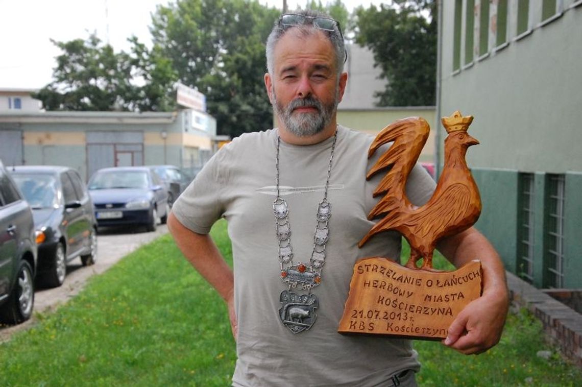 Ustrzelił kura i łańcuch przechodni Kościerzyny Ustrzelił kura i łańcuch przechodni Kościerzyny