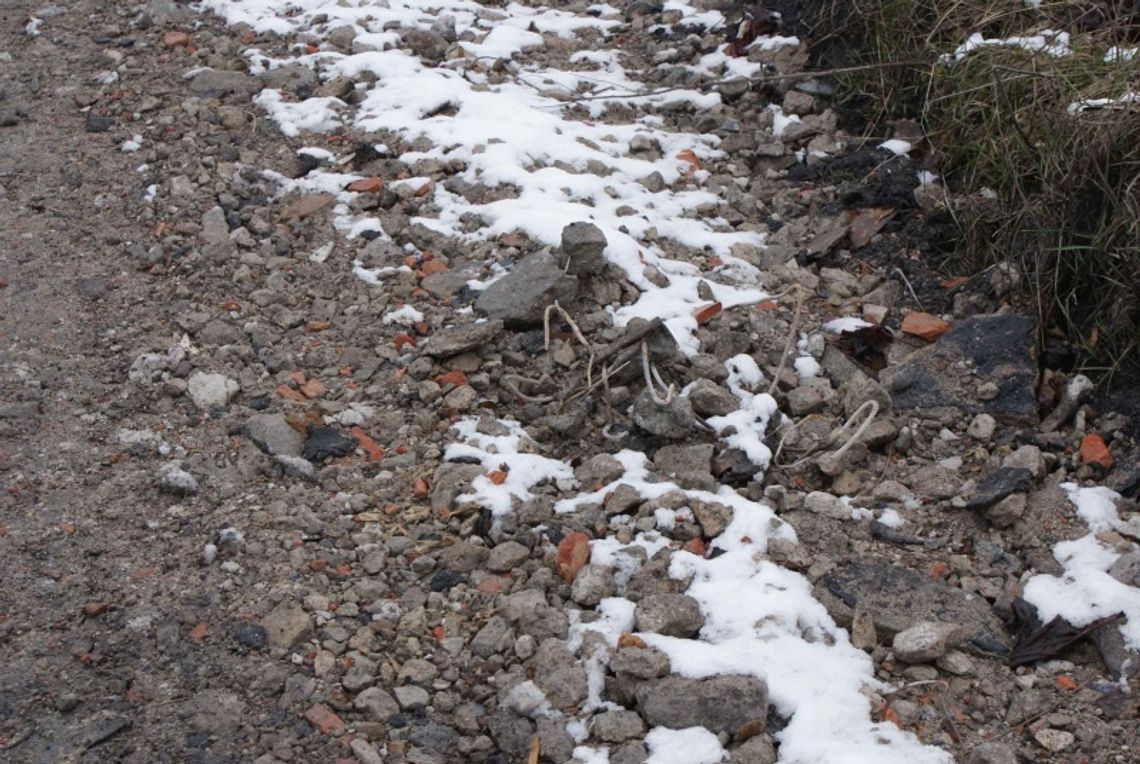 Utwardzanie drogi prętami i kablami – nowa technologia drogowa? Utwardzanie drogi prętami i kablami – nowa technologia drogowa?