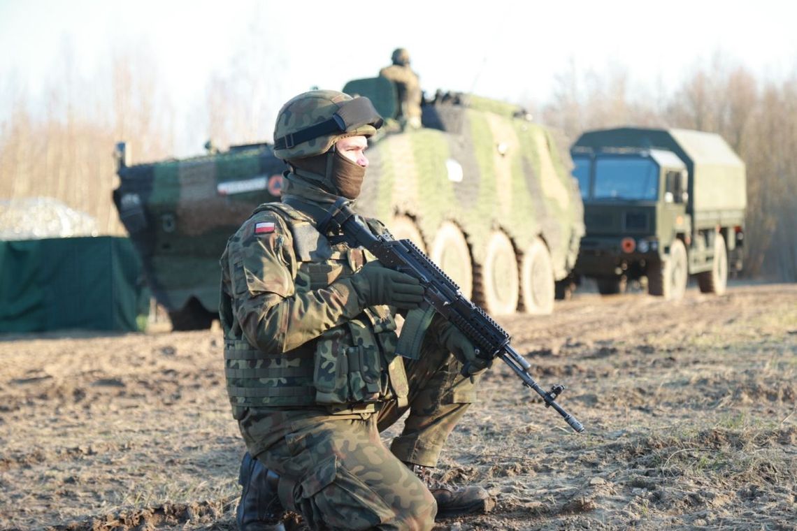 Uwaga. Ćwiczenia wojskowe