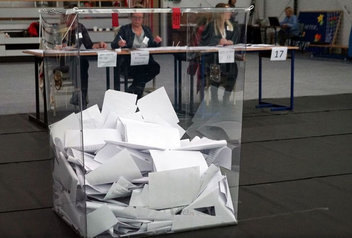 UWAGA NA DEZINFORMACJE! W kampanii prezydenckiej na finiszu coraz więcej nieprawdziwych informacji Zdjęcie symboliczne