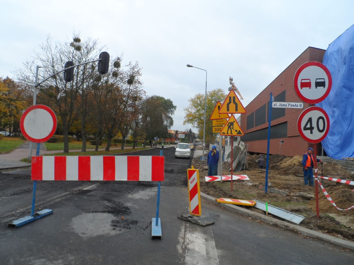 Uwaga! Utrudnienia w ruchu Uwaga! Utrudnienia w ruchu