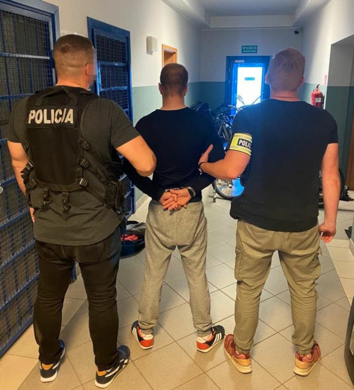 Użył noża żeby okraść, grozi mu osiemnaście lat więzienia Użył noża żeby okraść, grozi mu osiemnaście lat więzienia