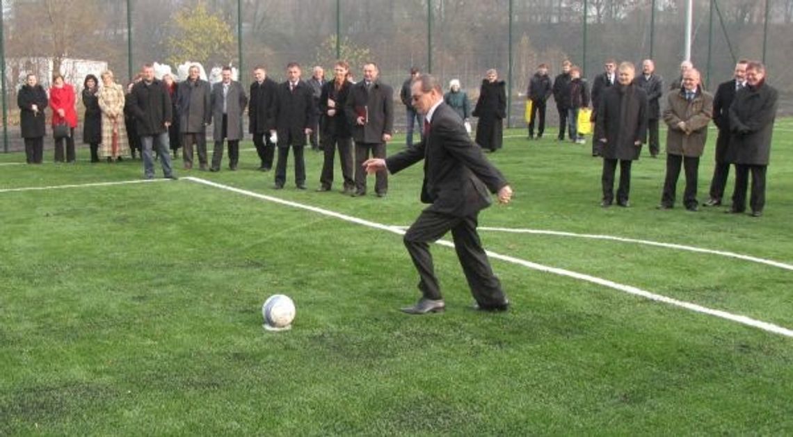 VIP-y grają na Orlikach