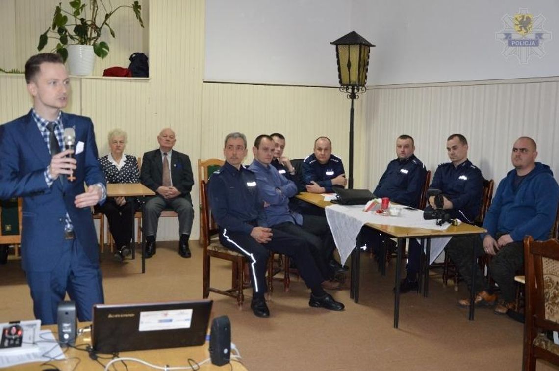 W Domu Kultury o cyberprzemocy