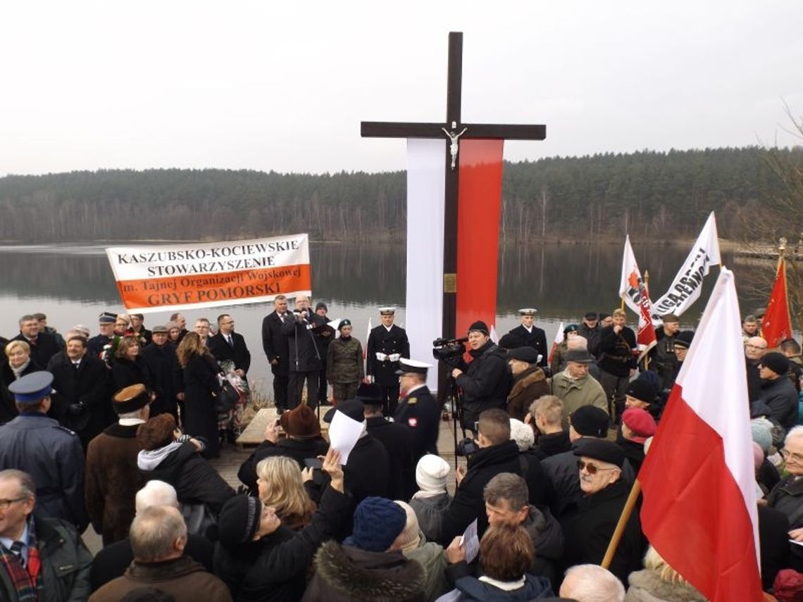 W Golubiu uczcili pamięć por. Józefa Dambka Prezesa TOW Gryf Pomorski