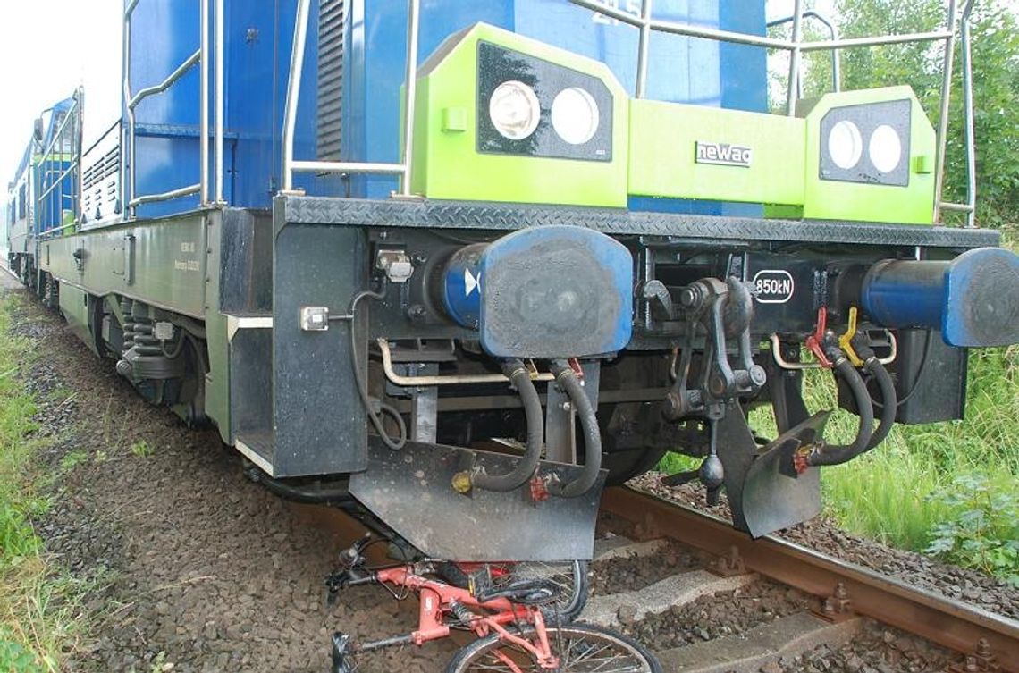 W Kalmuzach pociąg potrącił pijanego rowerzystę W Kalmuzach pociąg potrącił pijanego rowerzystę