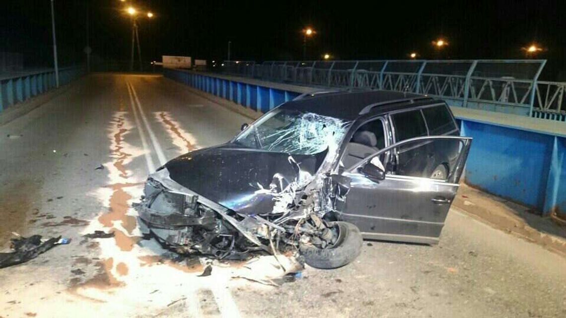 W niedzielę rozbił auto na wiadukcie. Miał 2,5 promila we krwi! W niedzielę rozbił auto na wiadukcie. Miał 2,5 promila we krwi!