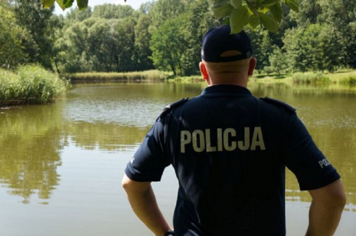 W sobotę zakończyła siię akcja poszukiwawcza na jeziorze Kałębie. Policjanci odnaleźli ciało 12-letniego chłopca
