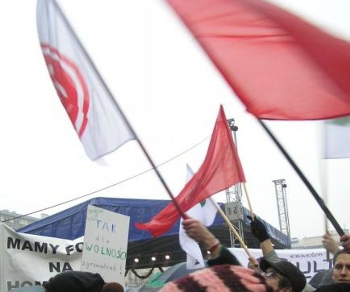 W sprawie obrony wolności mediów i zagrożenia dla demokracji W sprawie obrony wolności mediów i zagrożenia dla demokracji