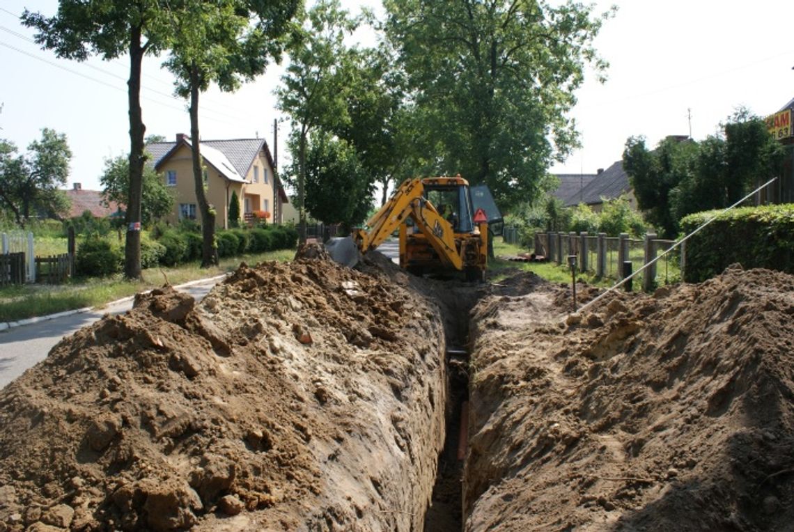 W Subkowach budują kanalizację W Subkowach budują kanalizację
