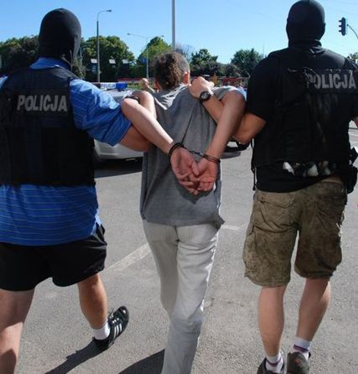 W zemście siekierą zadźgali na śmierć mężczyznę