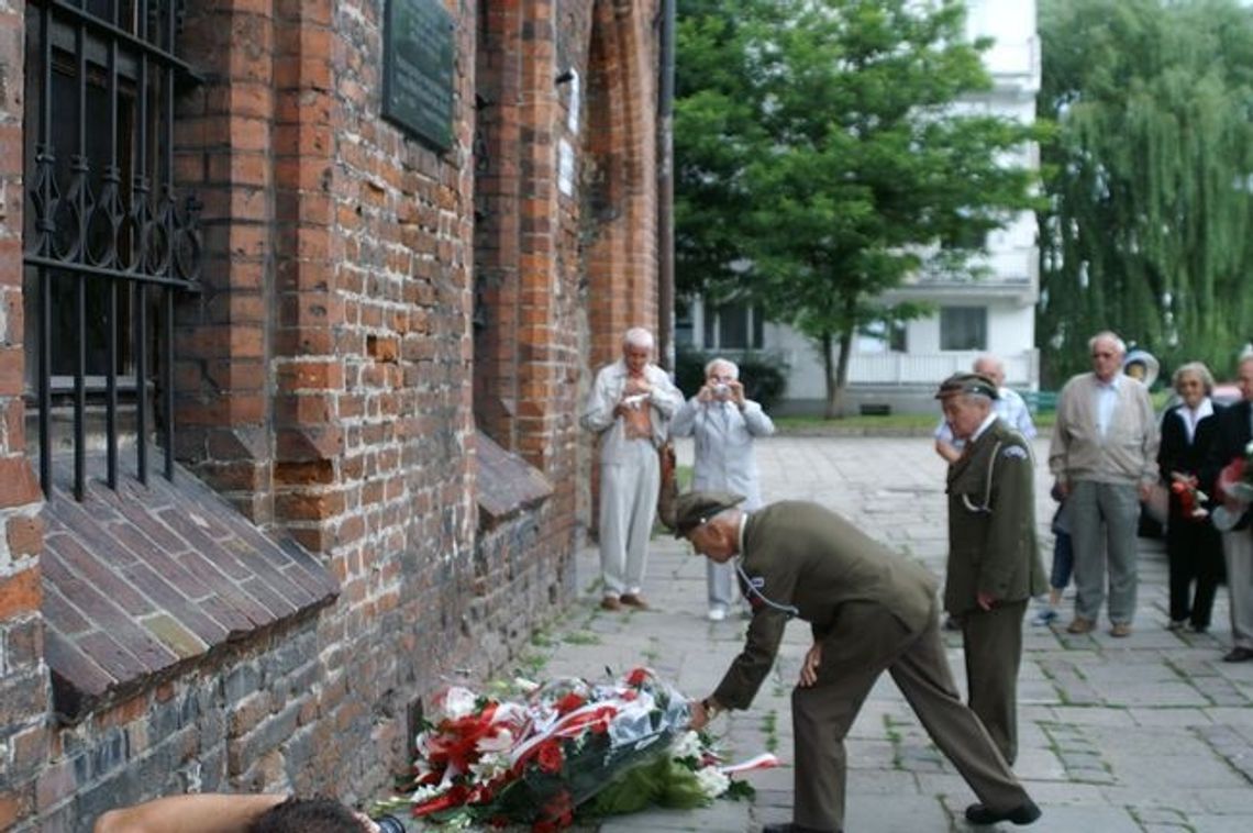 Walczyli o polskość, nie mają nawet tablicy pamiątkowej