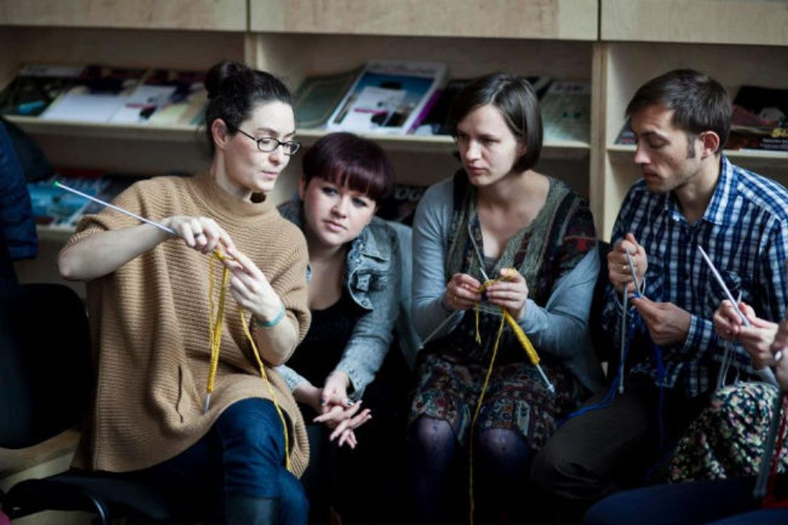 Warsztaty dziergania drutach i szydle znów w IKM