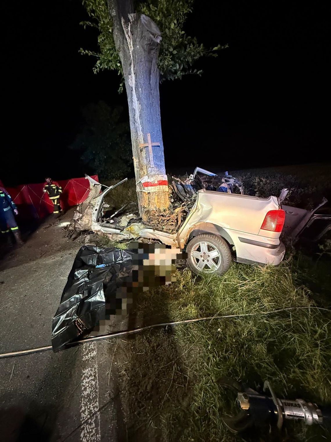 WAŻNE: Tragiczny wypadek w Bolesławowie. Nie żyje 19-latek