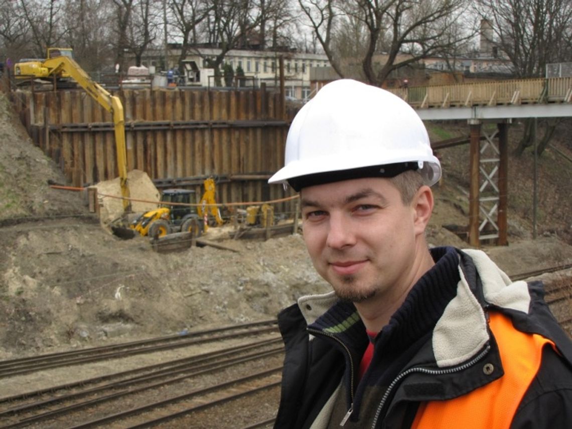 Wiadukt opóźniony, węzeł trochę droższy, a pasażerowie cierpliwi? Wiadukt opóźniony, węzeł trochę droższy, a pasażerowie cierpliwi?